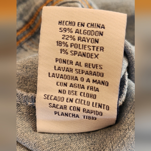 Revolt Vintage Denim Jacket Size Medium Jean Jacket - Picture 9 of 11